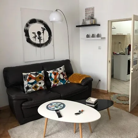 Maison Independante Holiday home *